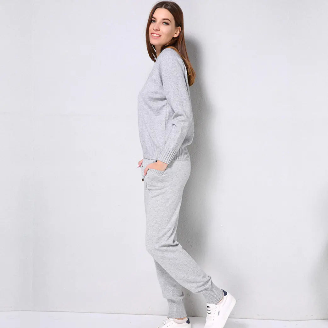 Women's V-Neck Sweater and Pants Knitted Set 2020