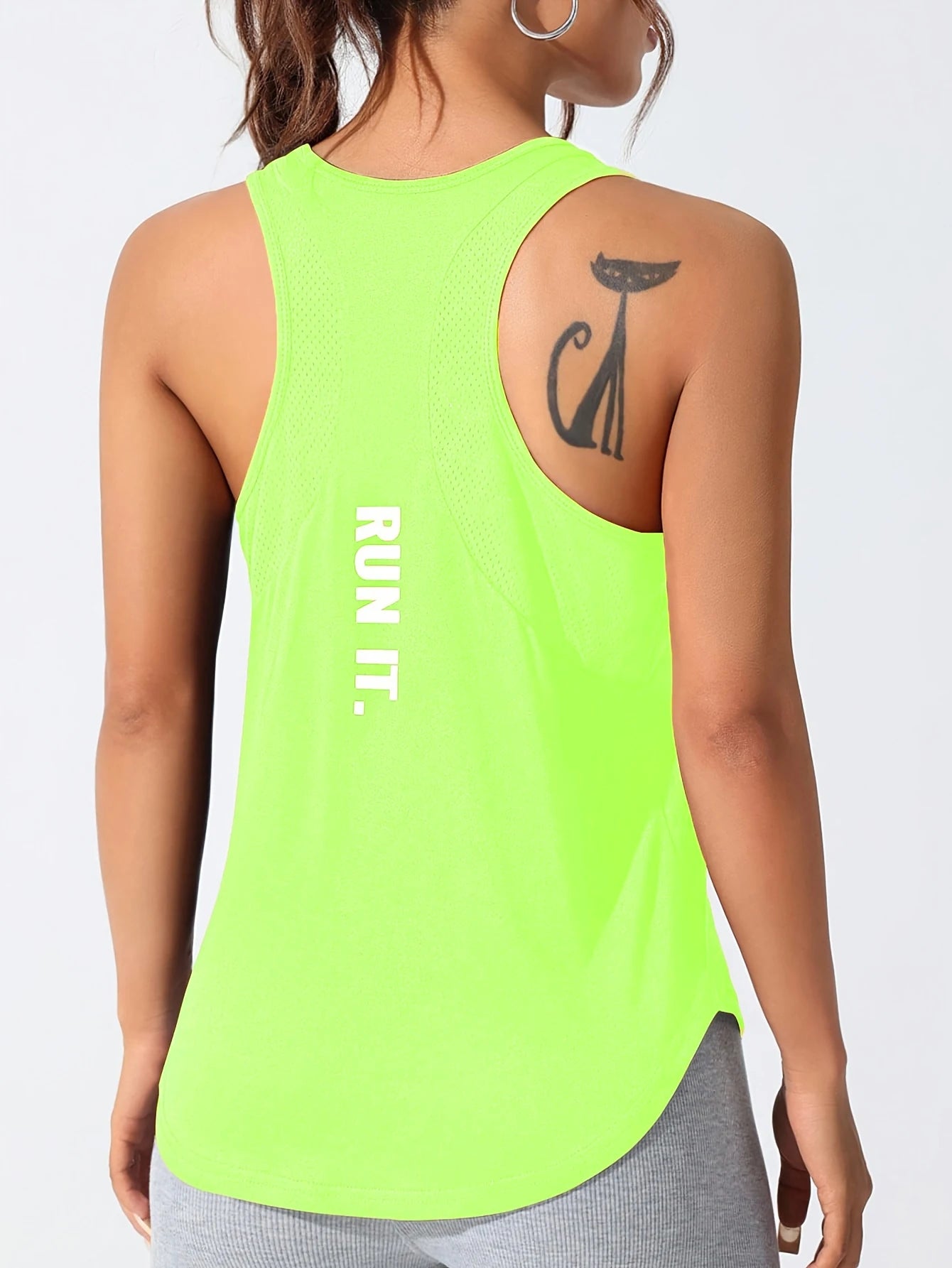 Fluorescent green women's letter print sports vest, breathable, versatile, suitable for casual outing exercise running outdoors