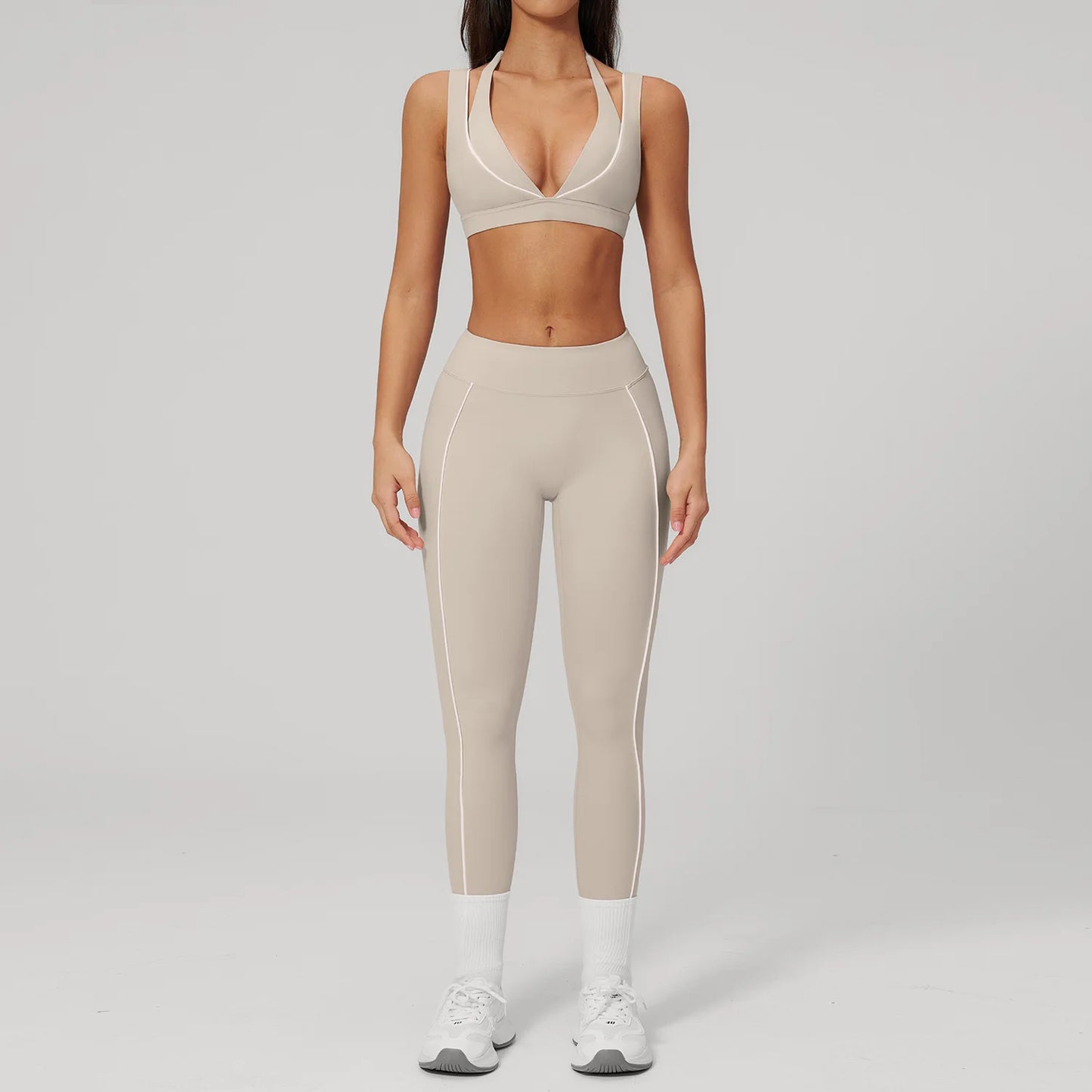 Women’s 2-Piece Active Set – High Support Bra & Contour High-Waist Shorts