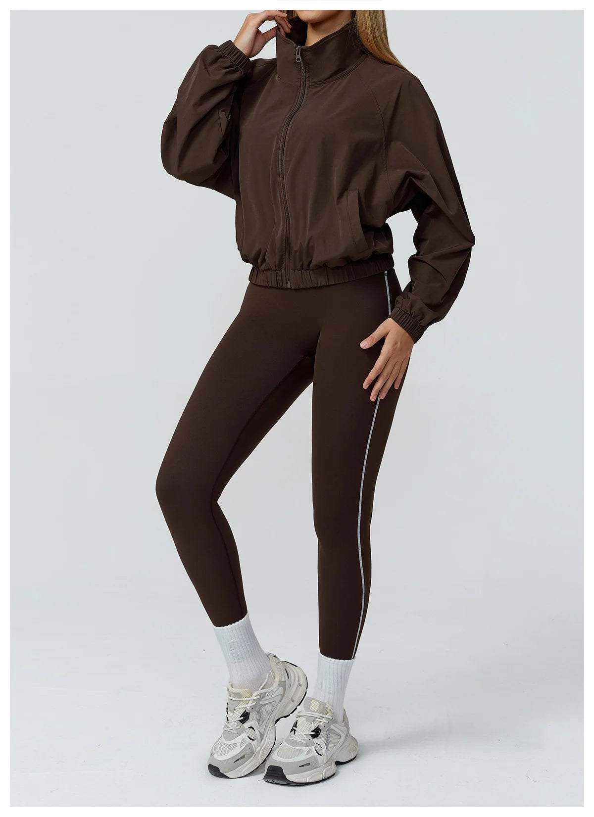 Women’s Seamless Zip-Up Gym Jacket with Pockets | Long Sleeve Workout & Running Top