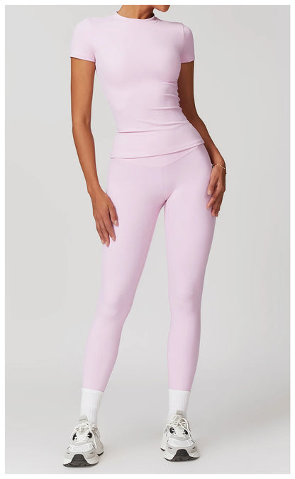 Seamless Women’s Yoga Set – Short Sleeve Top & Sculpting High-Waist Leggings Activewear