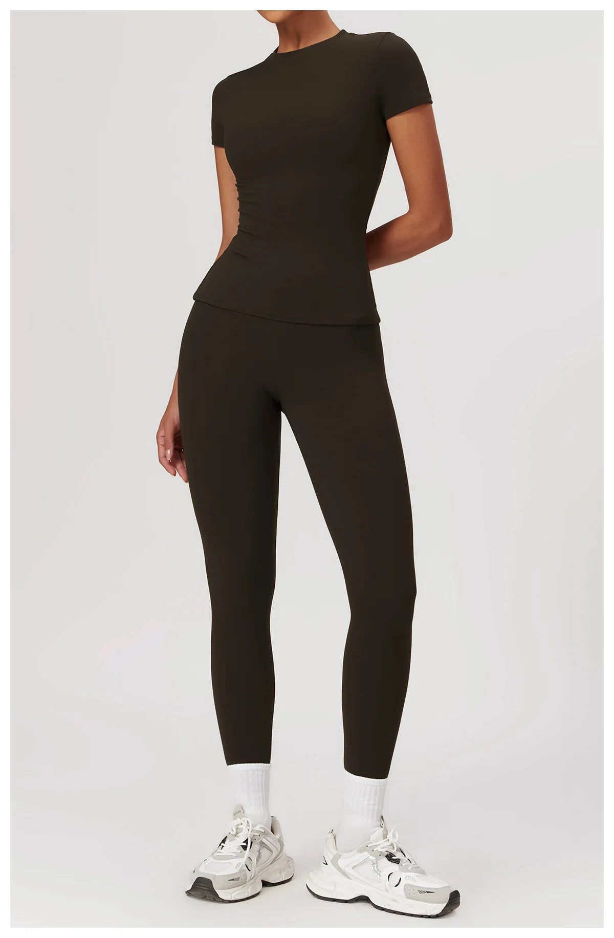 Seamless Women’s Yoga Set – Short Sleeve Top & Sculpting High-Waist Leggings Activewear