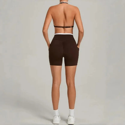 Women’s Seamless Yoga Set – Slim Fit Sports Bra & High-Waist Sculpt Shorts