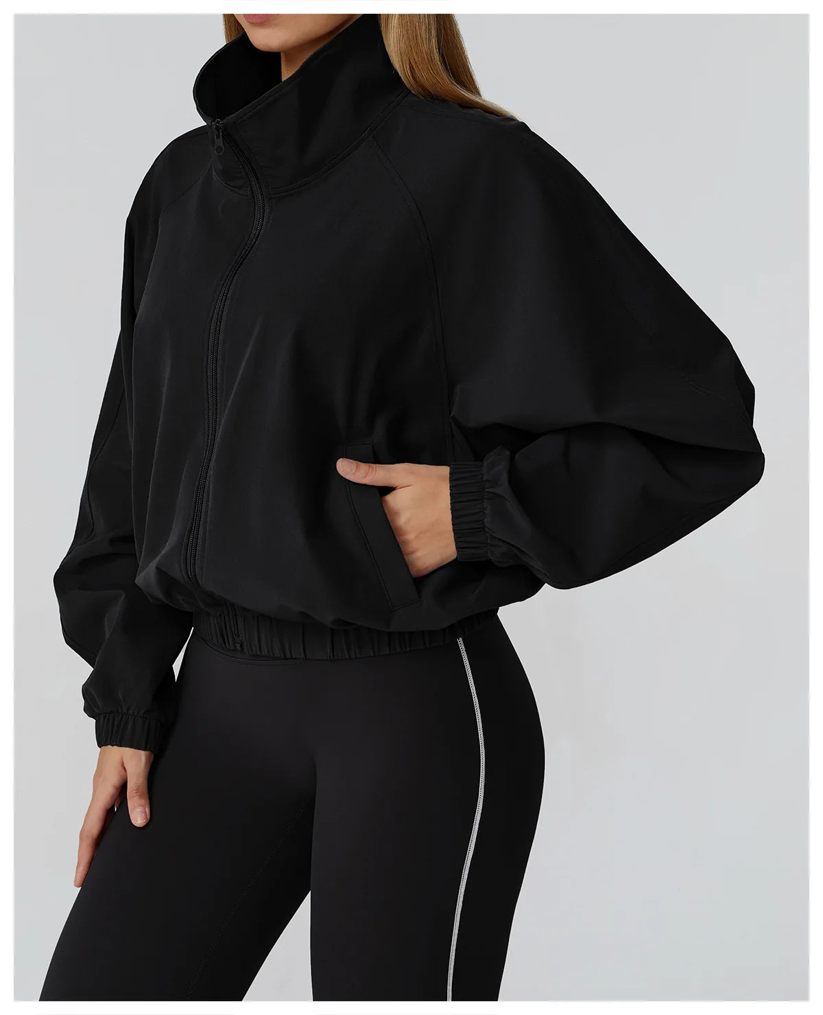 Women’s Seamless Zip-Up Gym Jacket with Pockets | Long Sleeve Workout & Running Top