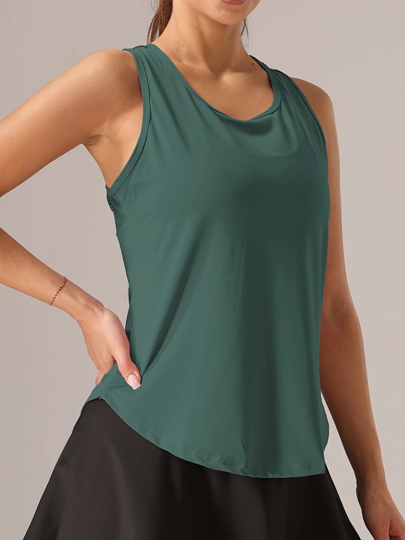 Women’s Performance Mesh Workout Tank – Sleeveless Gym, Tennis & Training Top