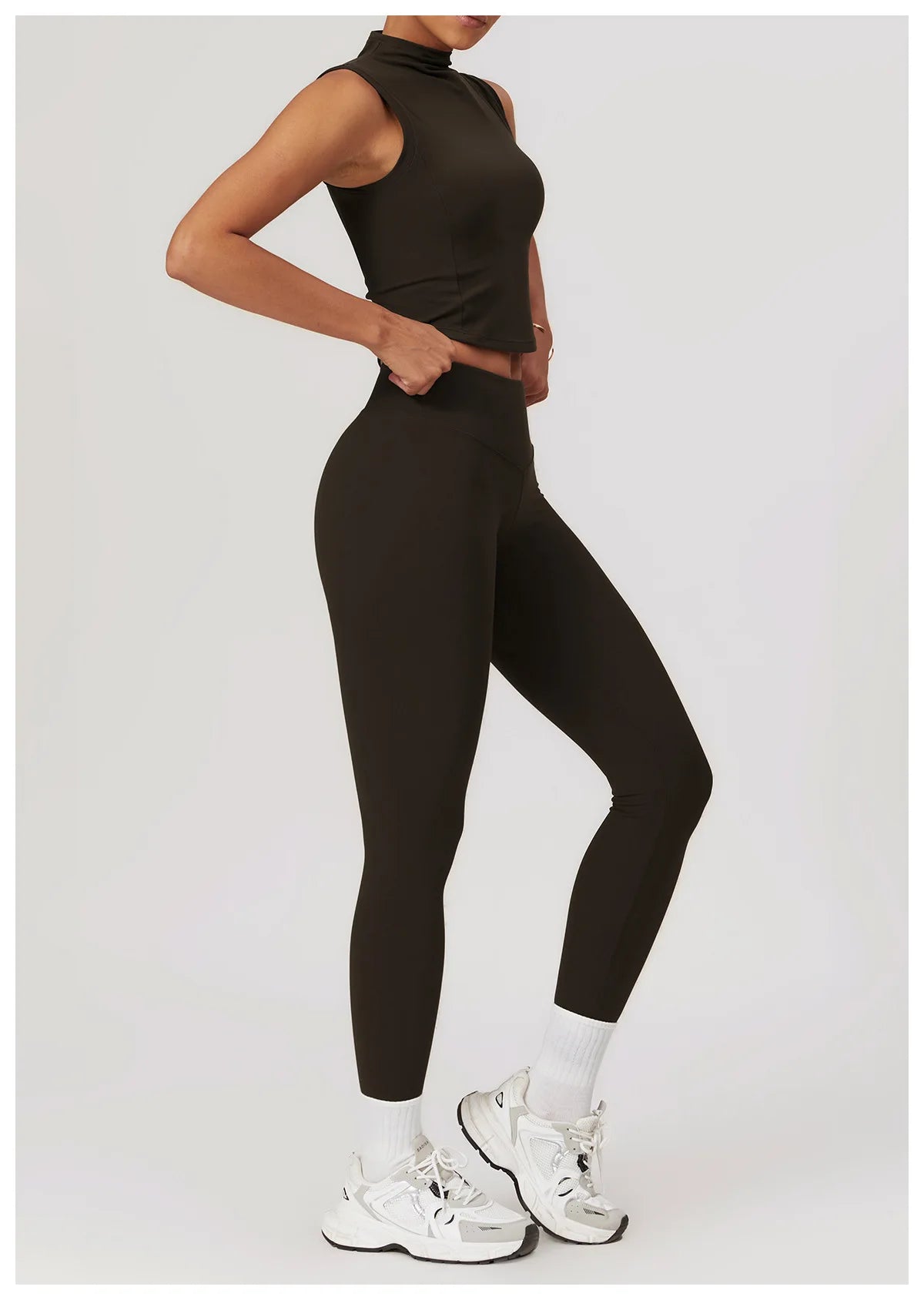 Seamless Women’s Yoga Set – Short Sleeve Top & Sculpting High-Waist Leggings Activewear