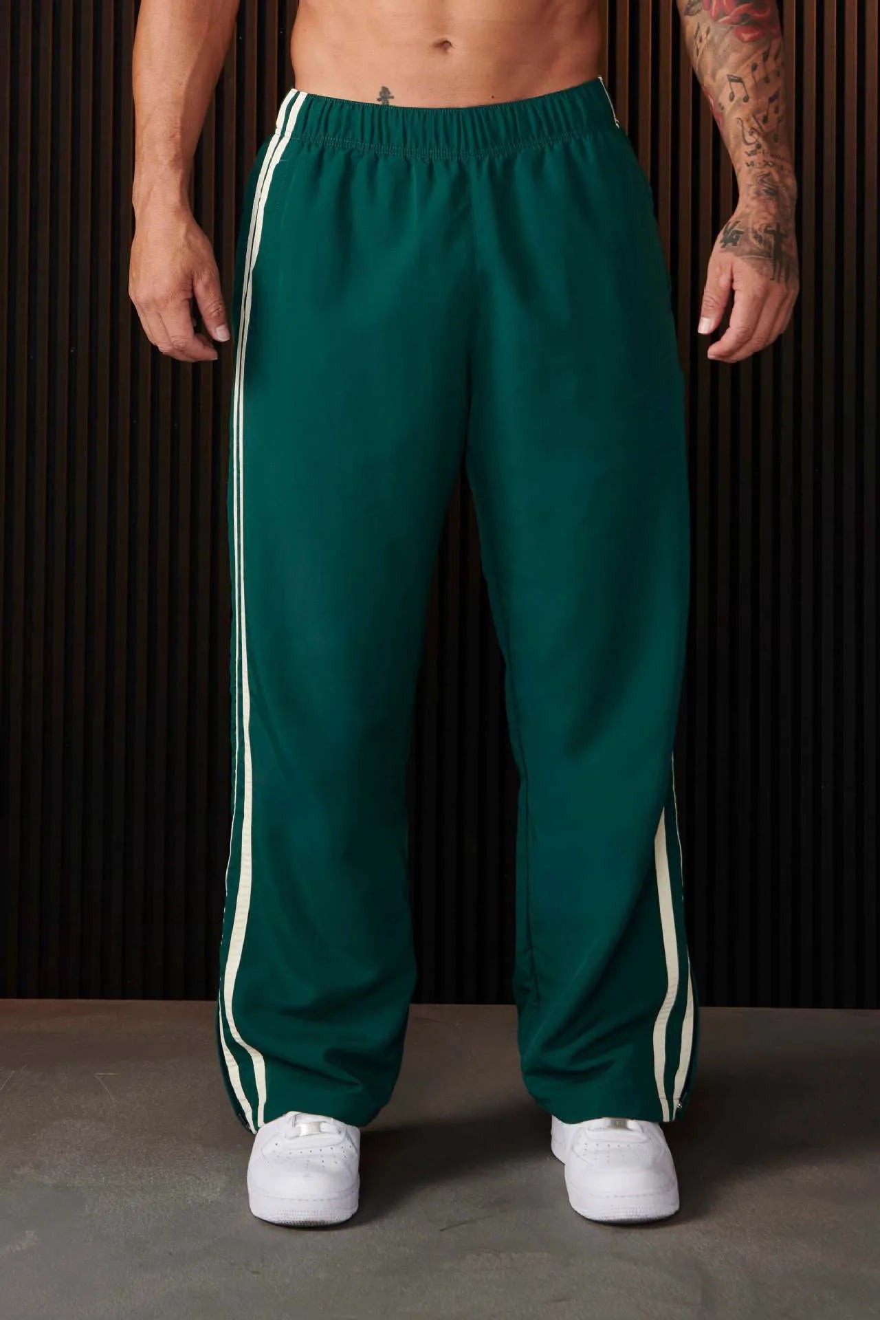 GYM Popular Long Pants Men's Running Casual Straight Leg Sweatpants Autumn New Product Bodybuilding Loose Training Sports Pants