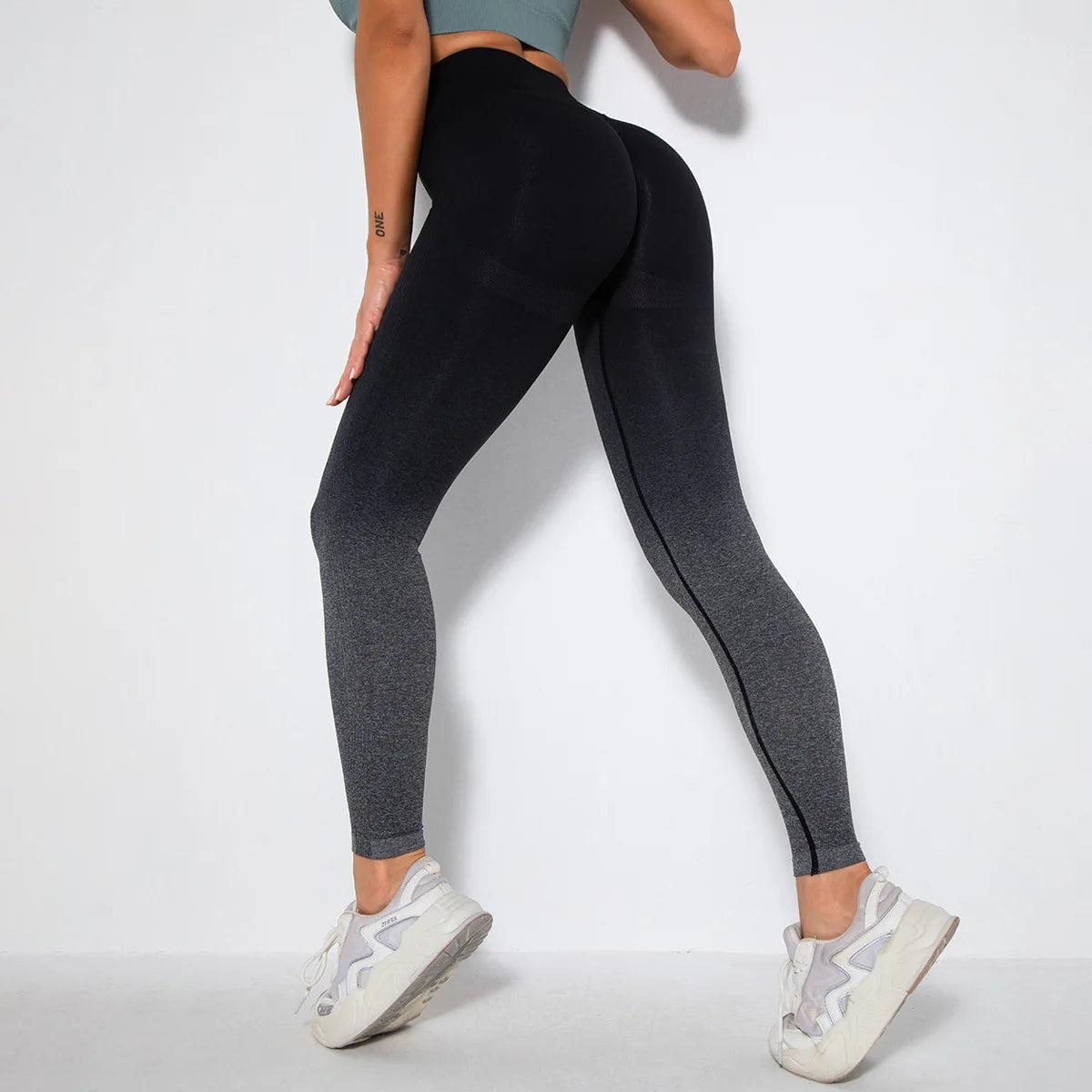 Seamless Gradient High-Waist Push-Up Yoga Leggings for Women