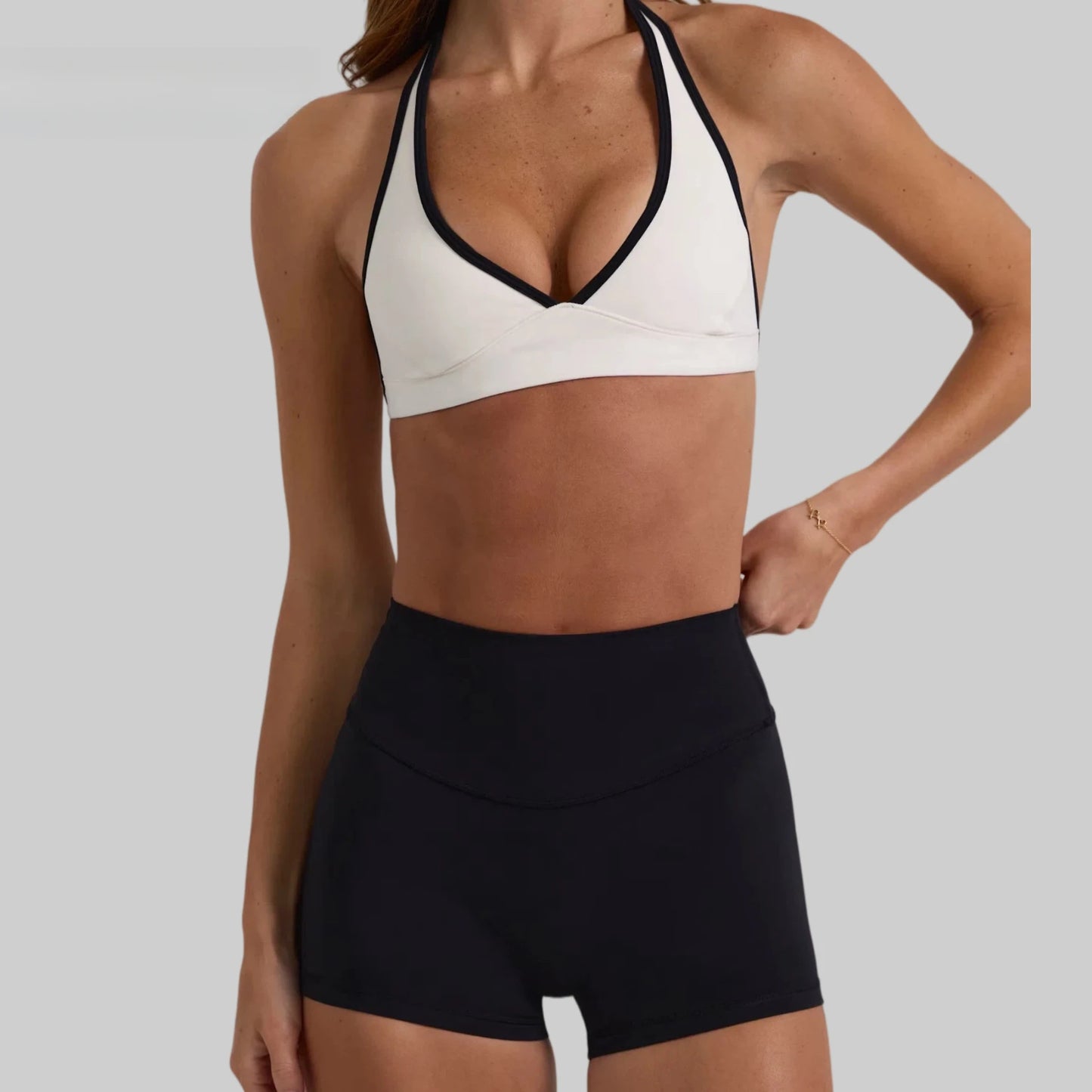 Women’s High Elastic Activewear Set – Seamless Sports Bra & Biker Shorts