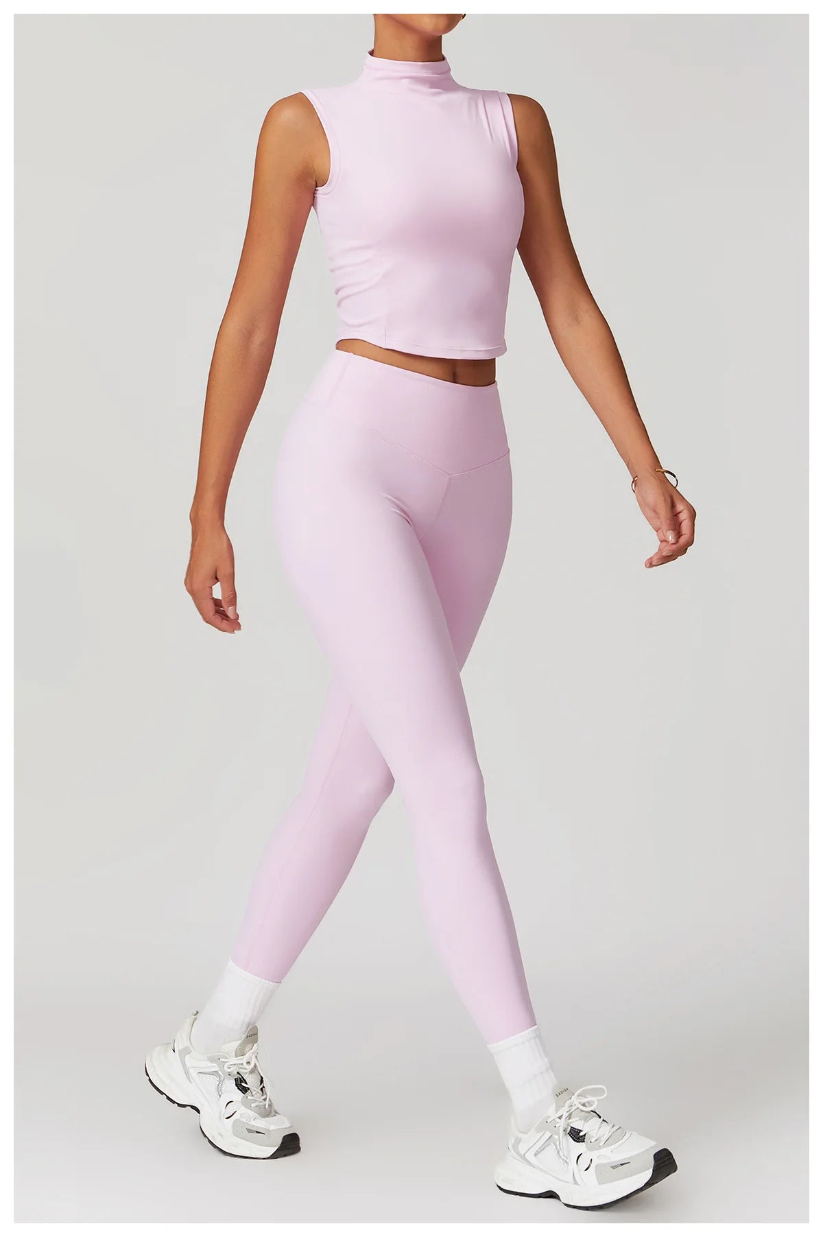 Seamless Women’s Yoga Set – Short Sleeve Top & Sculpting High-Waist Leggings Activewear