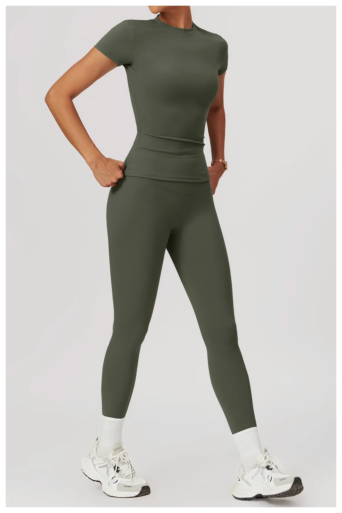 Seamless Women’s Yoga Set – Short Sleeve Top & Sculpting High-Waist Leggings Activewear