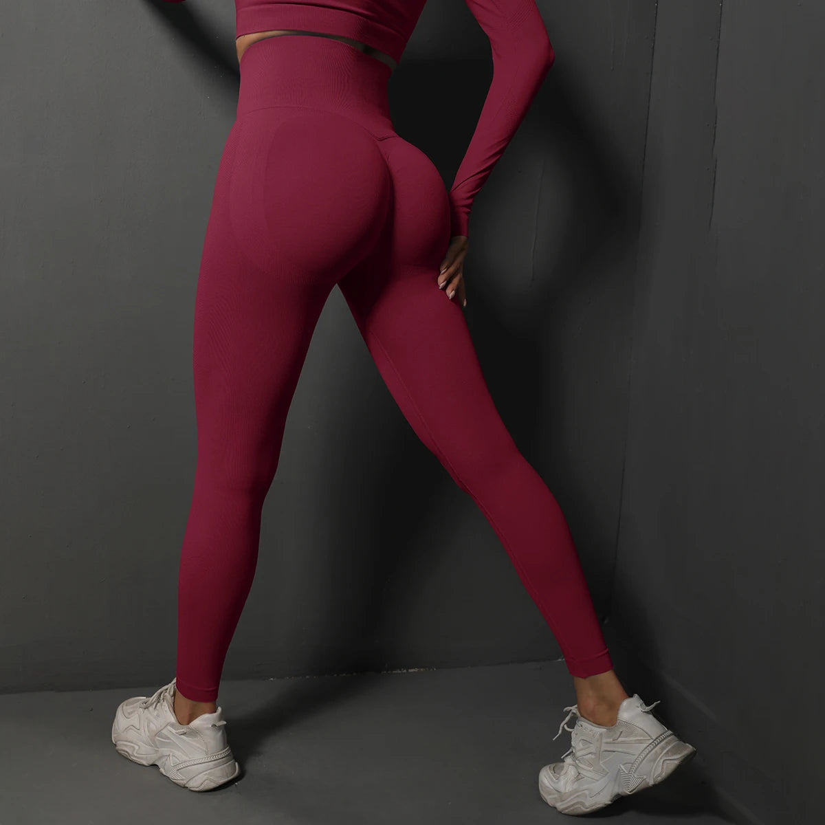 Seamless High-Waist Booty Lift Leggings – Sculpt & Shape Fit