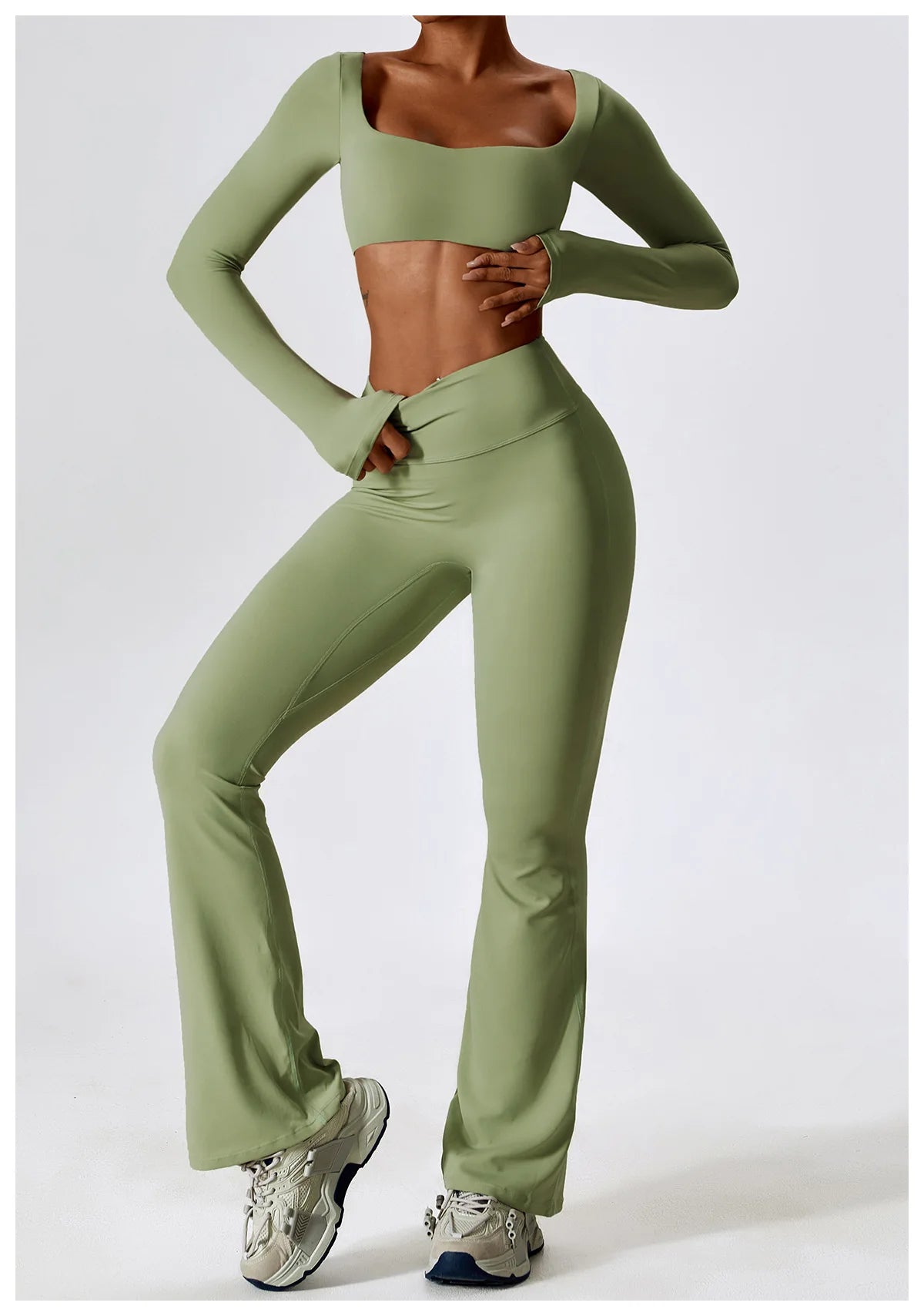 Women’s Seamless Activewear Set – Long Sleeve Crop Top & Sculpting Gym Leggings (2PCS)