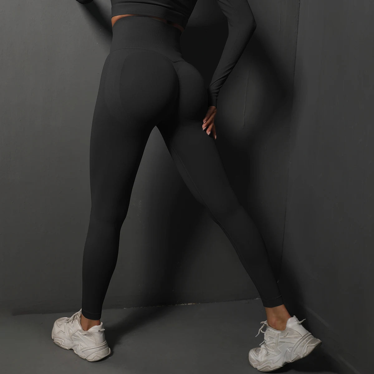 Seamless High-Waist Booty Lift Leggings – Sculpt & Shape Fit