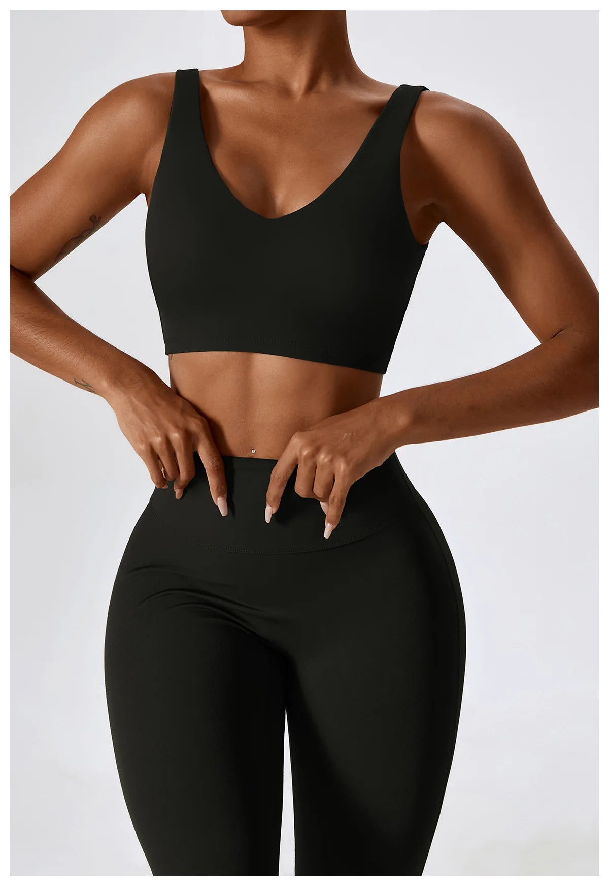 Women’s Seamless Activewear Set – Long Sleeve Crop Top & Sculpting Gym Leggings (2PCS)