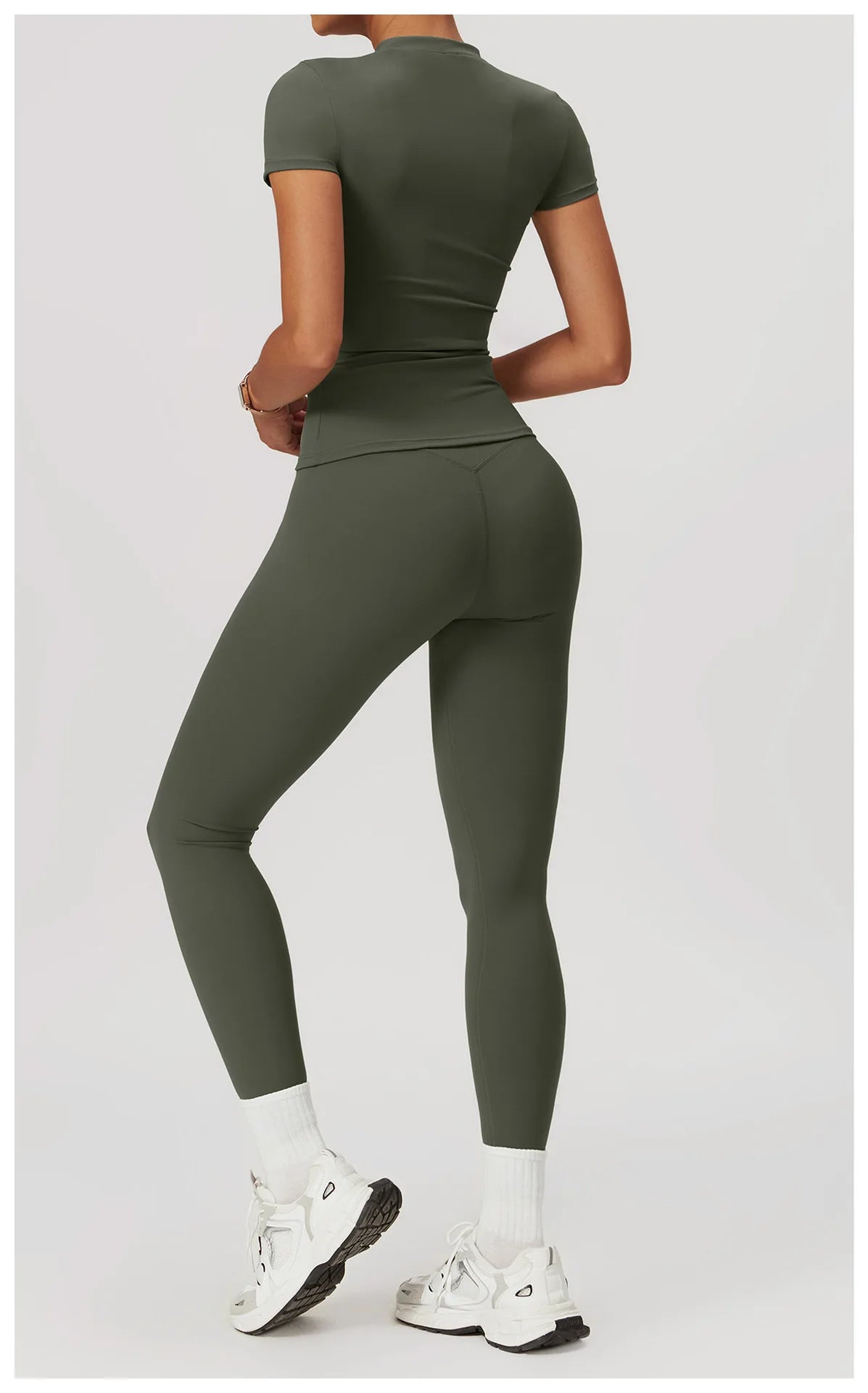 Seamless Women’s Yoga Set – Short Sleeve Top & Sculpting High-Waist Leggings Activewear