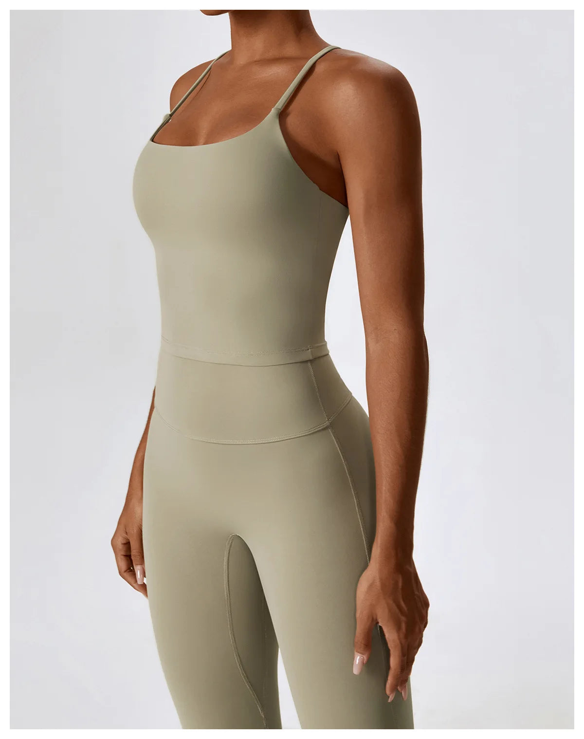 Women’s Seamless Activewear Set – Long Sleeve Crop Top & Sculpting Gym Leggings (2PCS)