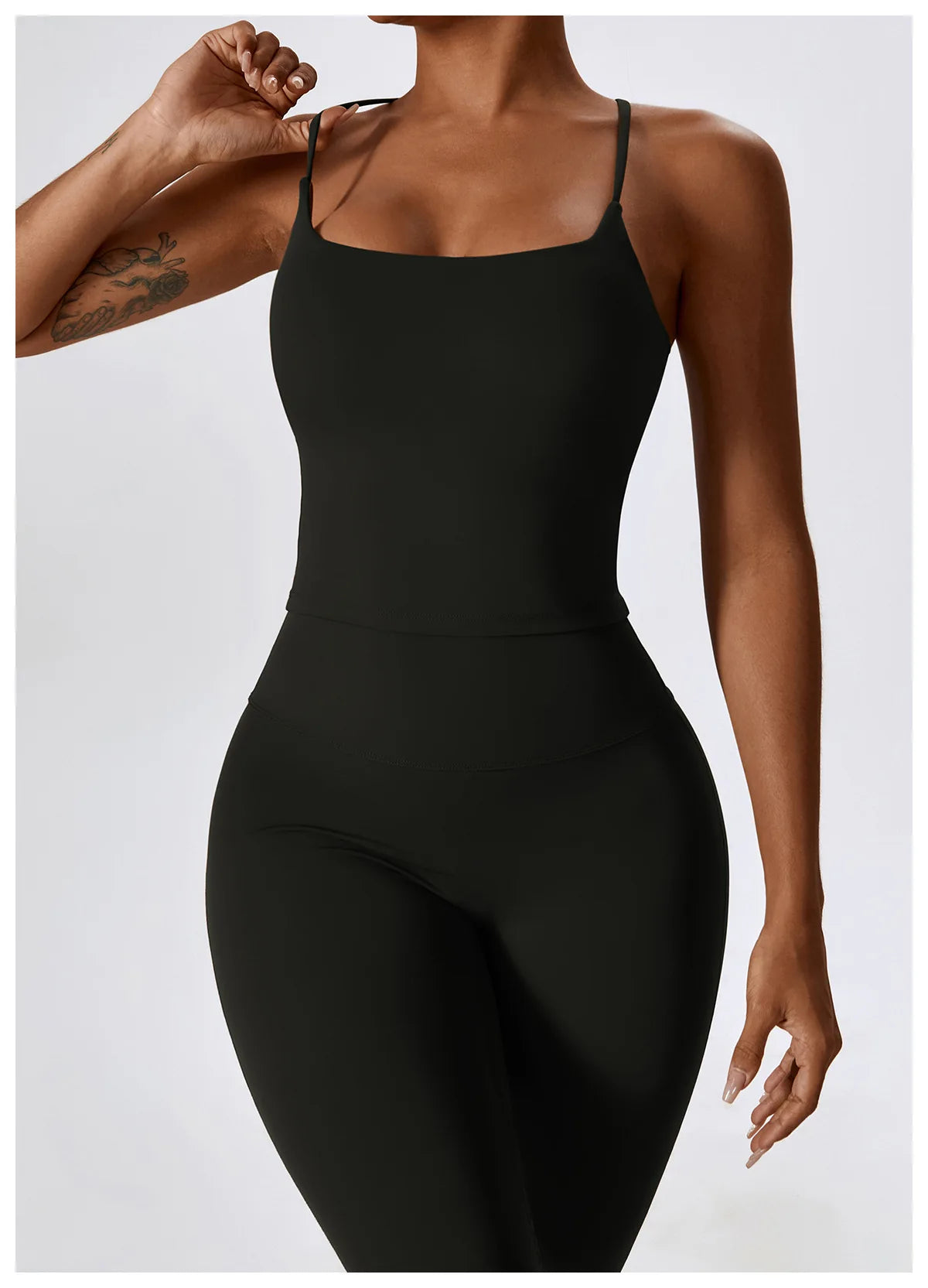 Women’s Seamless Activewear Set – Long Sleeve Crop Top & Sculpting Gym Leggings (2PCS)