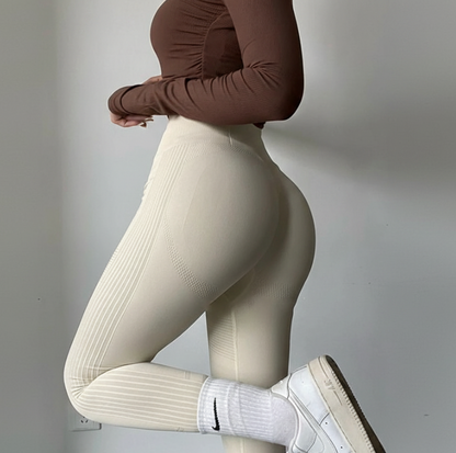 Peach Sculpt High-Waist Leggings – Breathable Quick-Dry Gym Fit